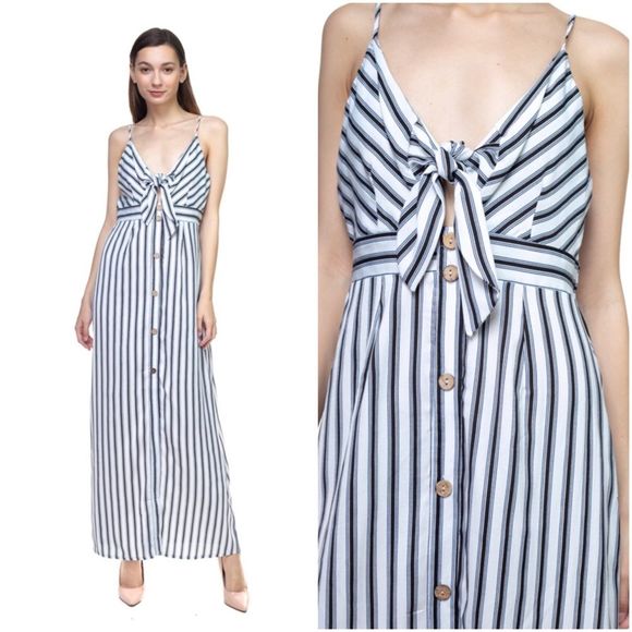 Dresses & Skirts - Striped button down front tie